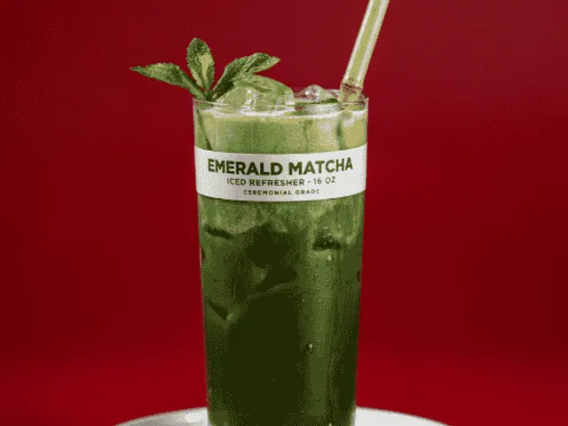Wawa Emerald Matcha Iced Refresher